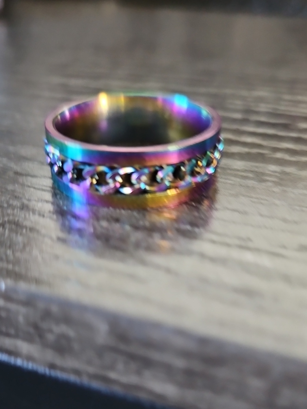 Rainbow Pil-Slick Stainless Steel Moveable Chain Inlay Ring - Unisex Jewelry